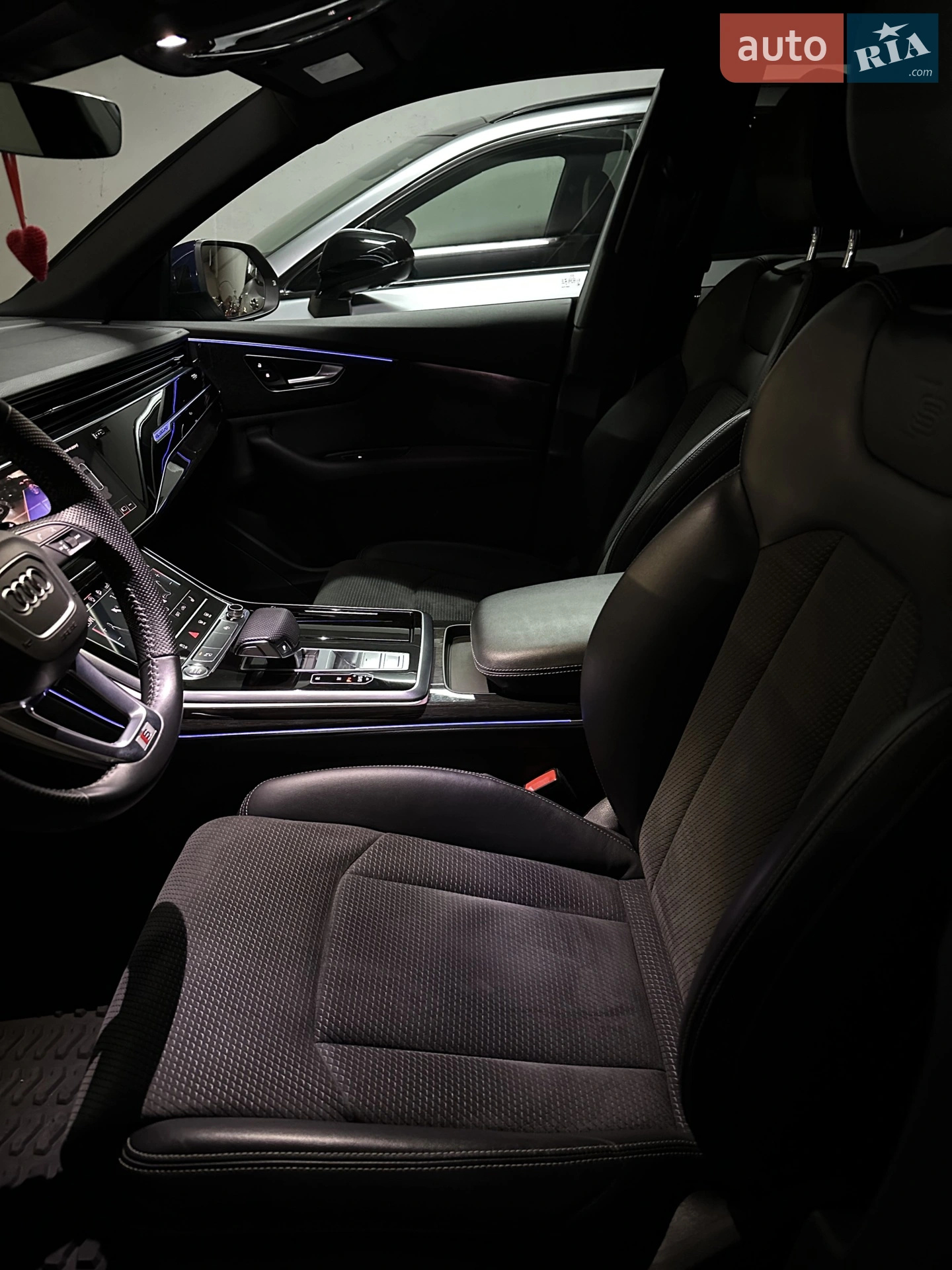 2018 Audi Q8 - мініатюра 21