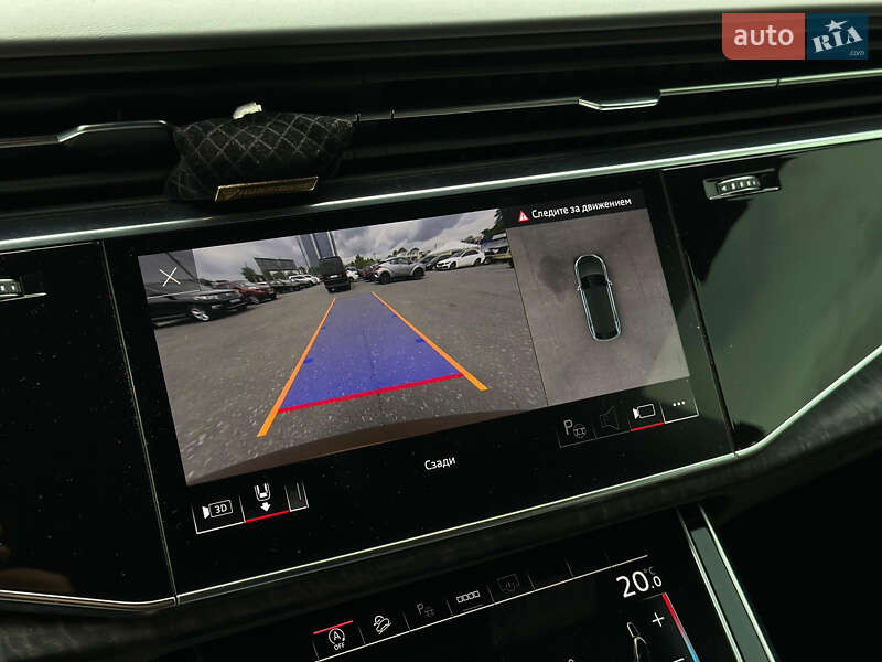 Позашляховик / Кросовер Audi Q8 2021 в Києві