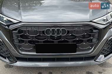 Внедорожник / Кроссовер Audi Q8 2024 в 