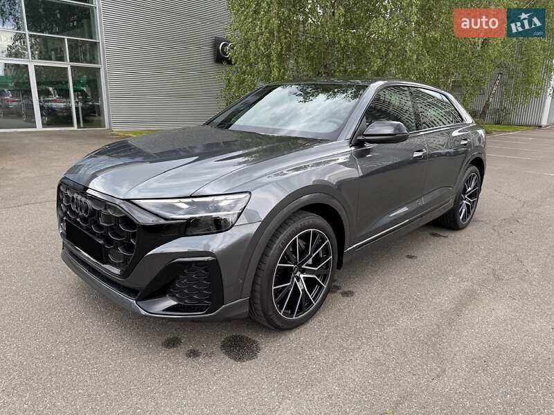 Внедорожник / Кроссовер Audi Q8 2024 в Киеве