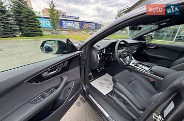 Внедорожник / Кроссовер Audi Q8 2024 в 