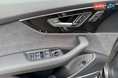 Внедорожник / Кроссовер Audi Q8 2024 в 