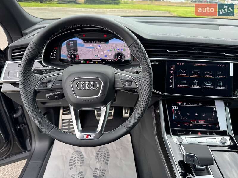 Внедорожник / Кроссовер Audi Q8 2024 в Киеве