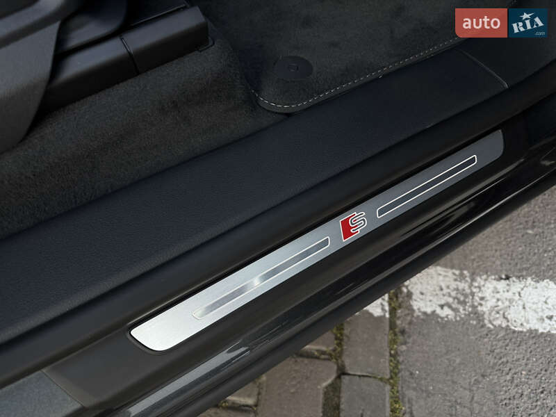 Позашляховик / Кросовер Audi Q8 2025 в Одесі