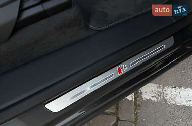 Внедорожник / Кроссовер Audi Q8 2025 в 