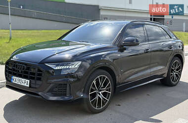 Внедорожник / Кроссовер Audi Q8 2019 в 