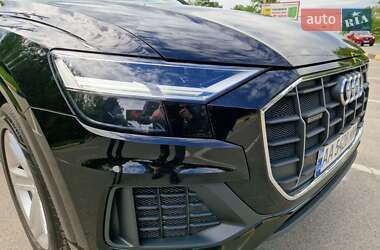 Внедорожник / Кроссовер Audi Q8 2019 в 