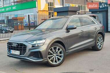 Позашляховик / Кросовер Audi Q8 2018 в Києві