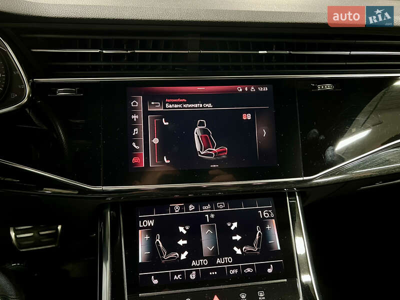 Внедорожник / Кроссовер Audi Q8 2019 в Киеве
