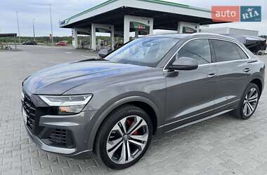 Позашляховик / Кросовер Audi Q8 2019 в 