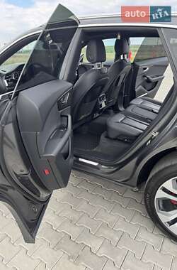 Позашляховик / Кросовер Audi Q8 2019 в 