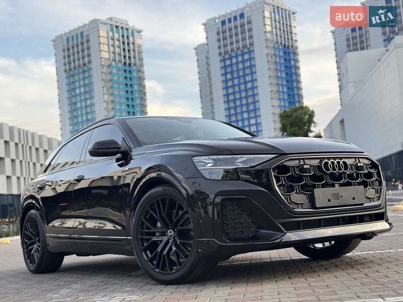 Внедорожник / Кроссовер Audi Q8 2025 в Одессе