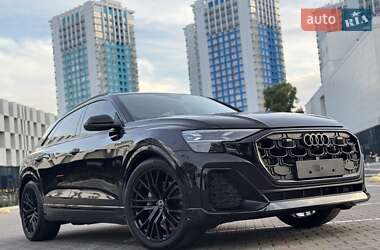 Внедорожник / Кроссовер Audi Q8 2025 в 