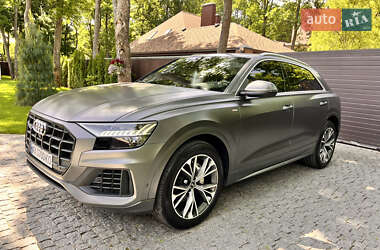Внедорожник / Кроссовер Audi Q8 2020 в Киеве
