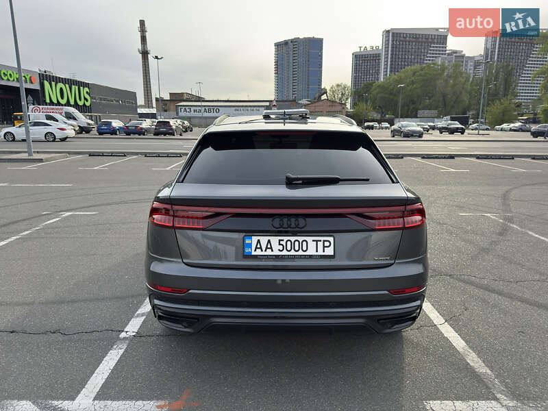 Позашляховик / Кросовер Audi Q8 2023 в Києві