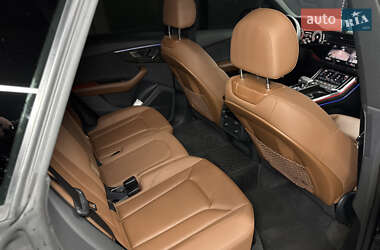 Внедорожник / Кроссовер Audi Q8 2020 в 