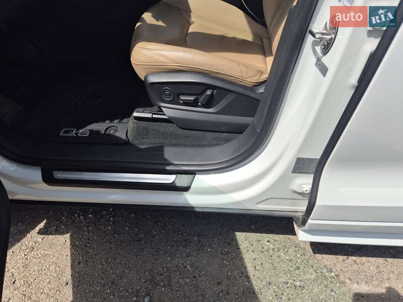 Внедорожник / Кроссовер Audi Q8 2019 в Львове