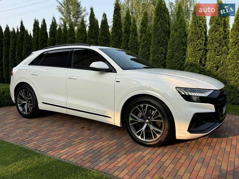 Внедорожник / Кроссовер Audi Q8 2018 в Киеве фото 5 Внедорожник / Кроссовер Audi Q8 2018 в Киеве