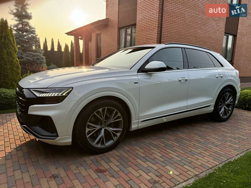 Внедорожник / Кроссовер Audi Q8 2018 в Киеве фото 9 Внедорожник / Кроссовер Audi Q8 2018 в Киеве