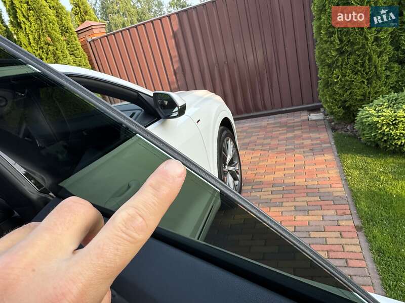 Внедорожник / Кроссовер Audi Q8 2018 в Киеве фото 51 Внедорожник / Кроссовер Audi Q8 2018 в Киеве