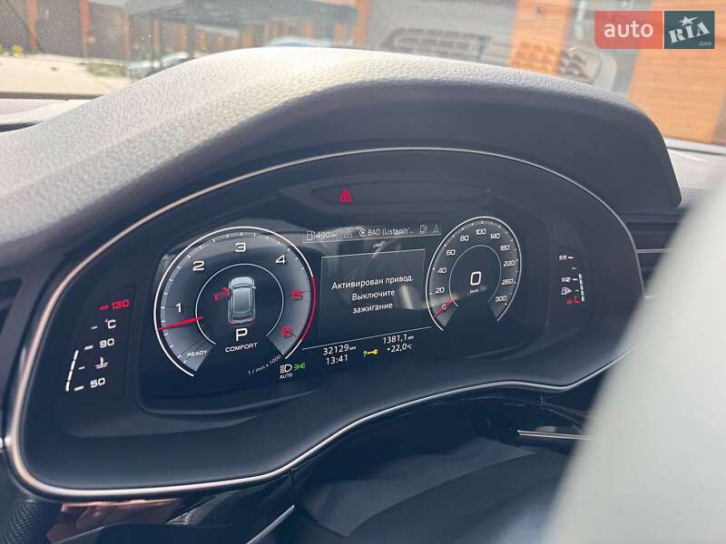 Внедорожник / Кроссовер Audi Q8 2021 в Днепре