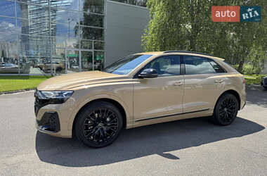 Внедорожник / Кроссовер Audi Q8 2024 в Киеве