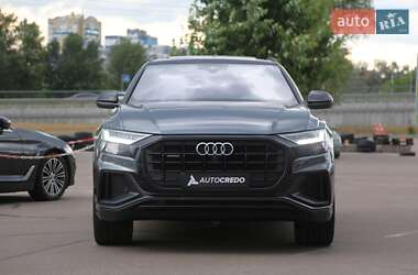 Внедорожник / Кроссовер Audi Q8 2018 в 
