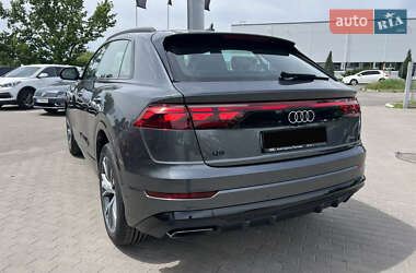 Внедорожник / Кроссовер Audi Q8 2025 в 