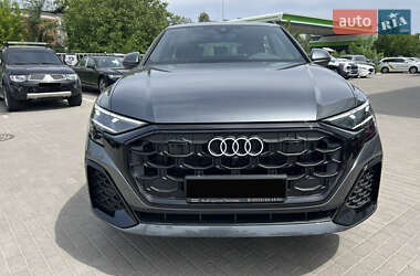 Внедорожник / Кроссовер Audi Q8 2025 в 