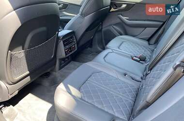 Внедорожник / Кроссовер Audi Q8 2025 в 