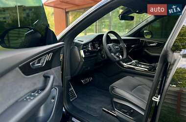 Внедорожник / Кроссовер Audi Q8 2025 в 