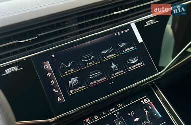 Внедорожник / Кроссовер Audi Q8 2025 в 