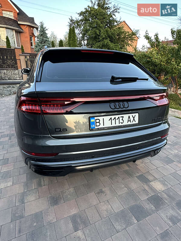 Внедорожник / Кроссовер Audi Q8 2020 в Полтаве
