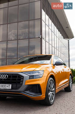 Внедорожник / Кроссовер Audi Q8 2018 в 