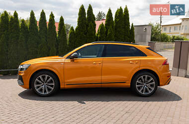 Позашляховик / Кросовер Audi Q8 2018 в Чернівцях