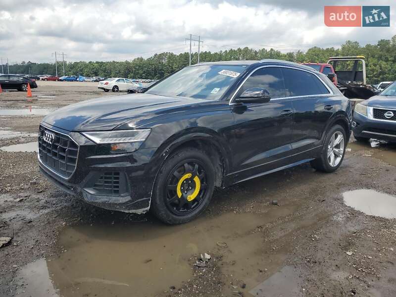 Audi Q8 2023