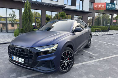 Внедорожник / Кроссовер Audi Q8 2019 в Ужгороде