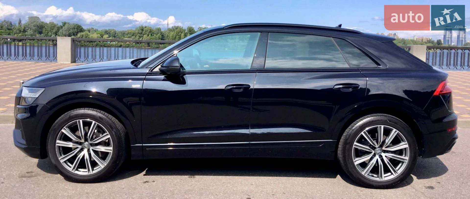 2018 Audi Q8 - мініатюра 13