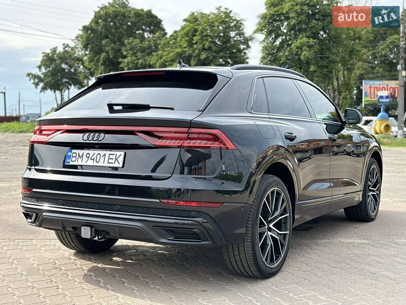 Внедорожник / Кроссовер Audi Q8 2019 в Сумах