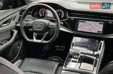 Внедорожник / Кроссовер Audi Q8 2024 в 