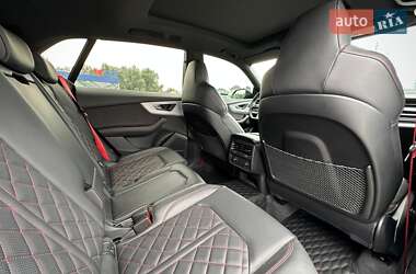 Внедорожник / Кроссовер Audi Q8 2024 в 
