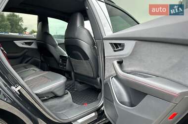 Внедорожник / Кроссовер Audi Q8 2024 в 