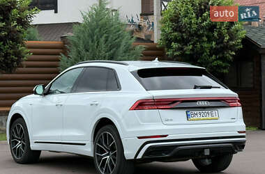 Внедорожник / Кроссовер Audi Q8 2020 в 