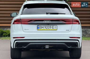 Внедорожник / Кроссовер Audi Q8 2020 в 