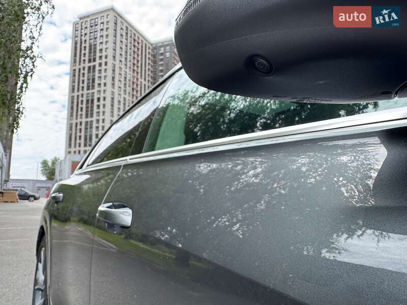 Внедорожник / Кроссовер Audi Q8 2018 в Киеве