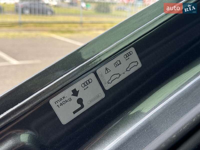 Внедорожник / Кроссовер Audi Q8 2018 в Киеве