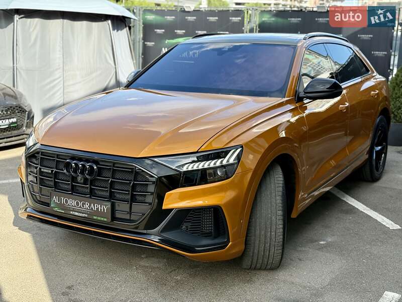 Внедорожник / Кроссовер Audi Q8 2018 в Киеве