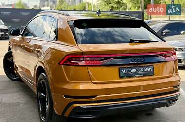 Внедорожник / Кроссовер Audi Q8 2018 в 