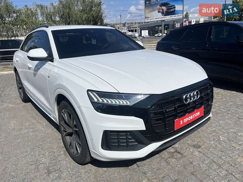 Внедорожник / Кроссовер Audi Q8 2022 в Днепре