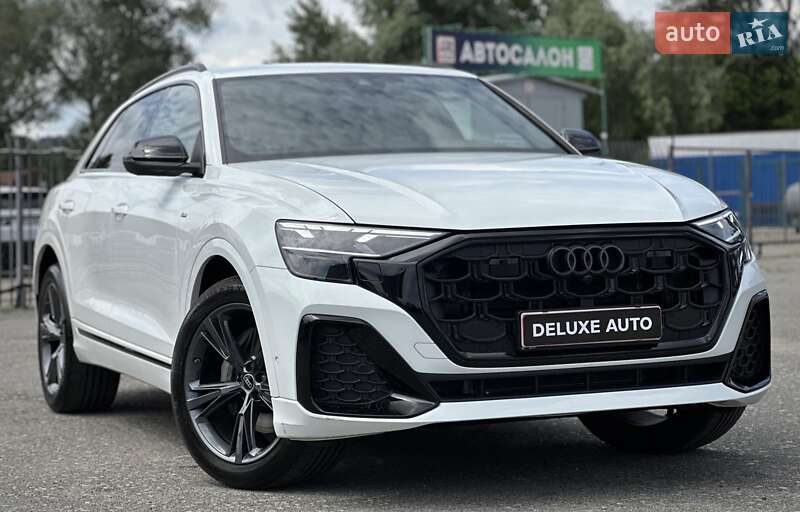 Позашляховик / Кросовер Audi Q8 2025 в Києві